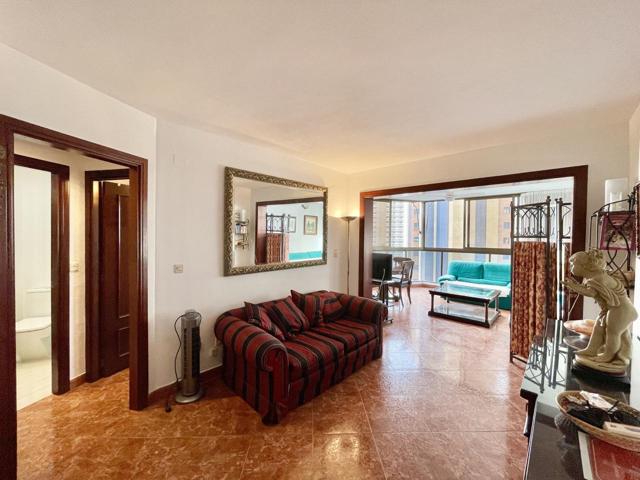 Apartamento con Terraza Acristalada a 300 m de la Playa de Levante – Benidorm photo 0
