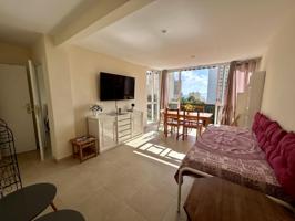 Magnífico Piso Reformado en Venta en Rincón de Loix, Benidorm – Vistas al Mar y Listo para Entrar a Vivir photo 0