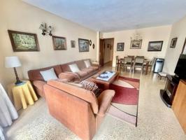 Amplio Piso Reformado con Garaje y trastero en Zona Levante – Benidorm photo 0