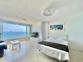 Apartamento con 2 Estudios en Venta – Primera Línea de Playa Levante, Benidorm photo 0