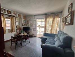 Piso en venta en Benidorm, ubicado en un edificio en primera línea de la playa de Levante, una de las zonas más exclusivas y deseadas de la ciudad. photo 0