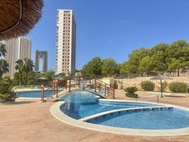 Apartamento en Venta en Benidorm – Zona Poniente, Residencial Exclusivo con Vistas al Mar. photo 0