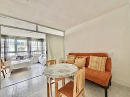 Estudio en Venta en Benidorm – Zona Levante, a un Paso de la Playa photo 0