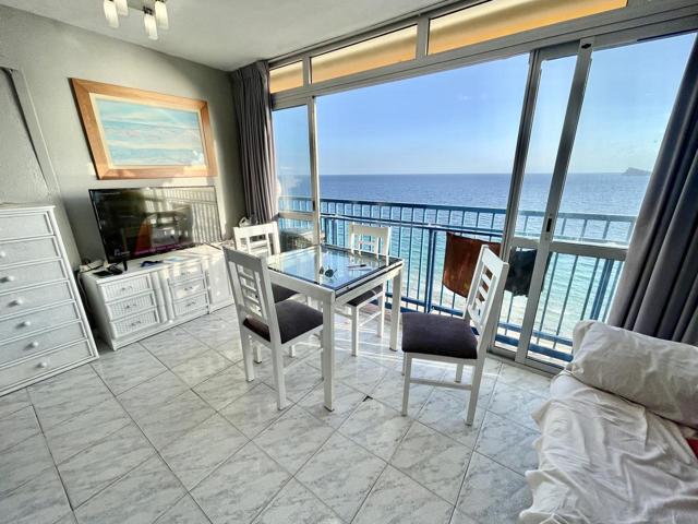 Apartamento en Venta en Primera Línea de Playa Levante – Benidorm photo 0