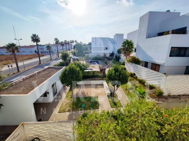  Ático En alquiler en Castilleja De Guzmán photo 0