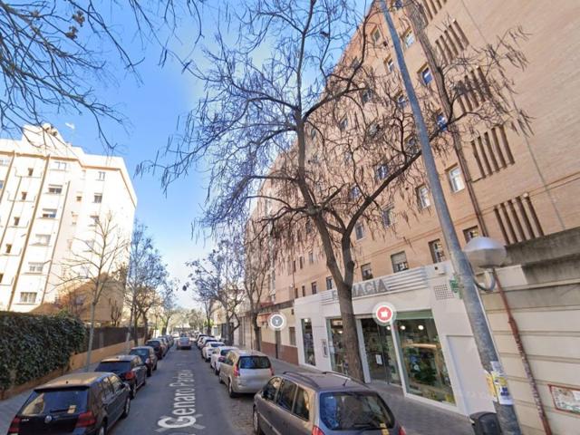 Parking En venta en Sevilla photo 0