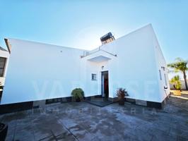 Casa En venta en Espartinas photo 0