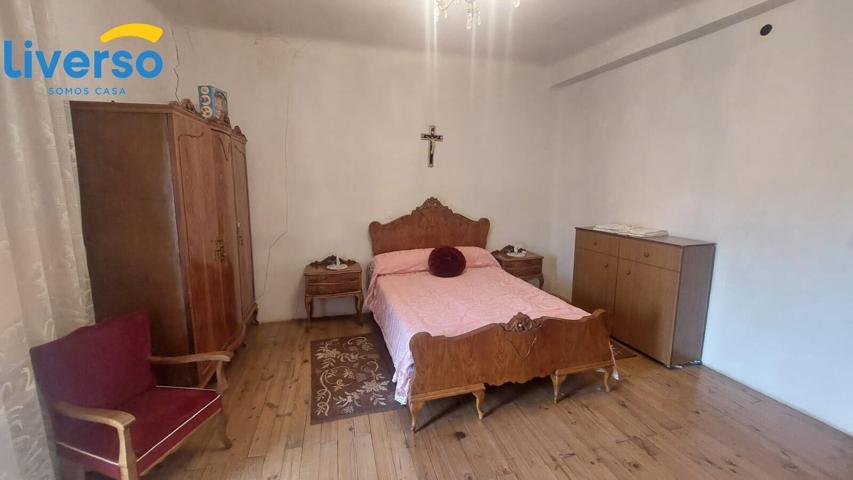 PRECIOSA CASA EN VENTA CON PATIO EN BERLANGAS DE ROA photo 0