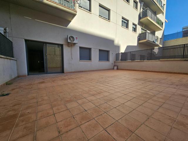 Planta Baja de 3 habitaciones con terraza de 50m2 photo 0