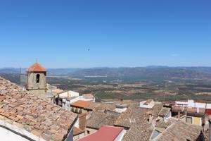 En plena sierra de Jaén , con todas las necesidades en su extraordinario pueblo. photo 0