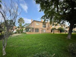 Casa En venta en Vélez-Málaga photo 0