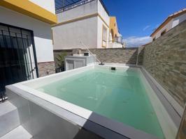 Multifamiliar En venta en Vélez-Málaga photo 0