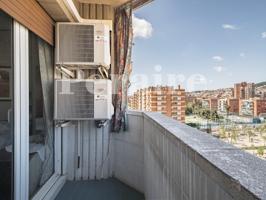 ¡IMPECABLE EN AVENIDA MERIDANA! photo 0