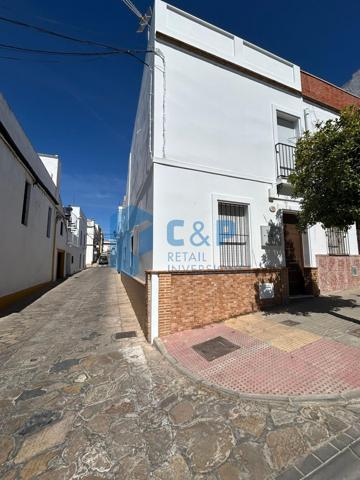 Casa en venta – recién reformada, luminosa y lista para entrar a vivir photo 0