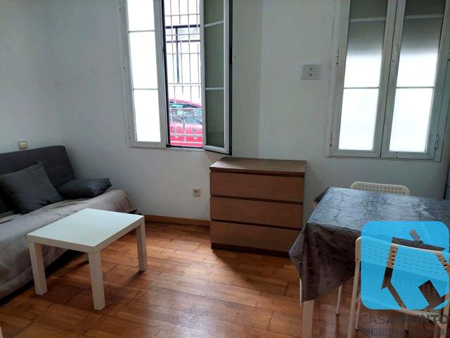 ALQUILER de estudio en Adelfas, Madrid photo 0