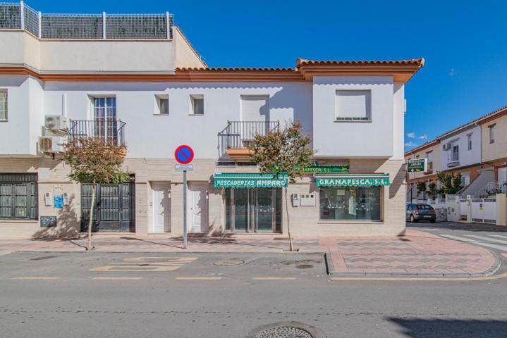 Local Comercial en la Calle San Miguel de Armilla photo 0