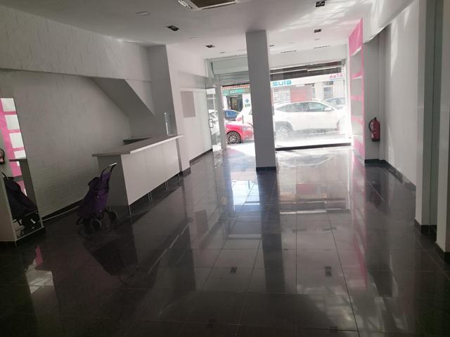 oportunidad local comercial en pleno centro photo 0