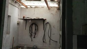 SE VENDE LOCAL photo 0
