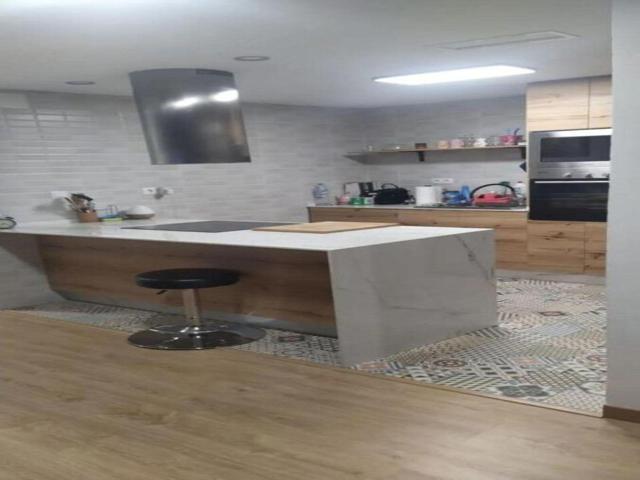 Piso reformado por completo photo 0