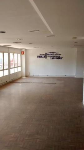 local COMERCIAL photo 0