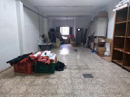 Local Comercial Convertible en Vivienda – Zona San Crispín, Elche 💰 Precio: 63.000 € photo 0