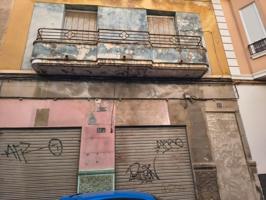 Edificio de 2 Plantas para Reformar en Zona Centro 🏢✨ photo 0