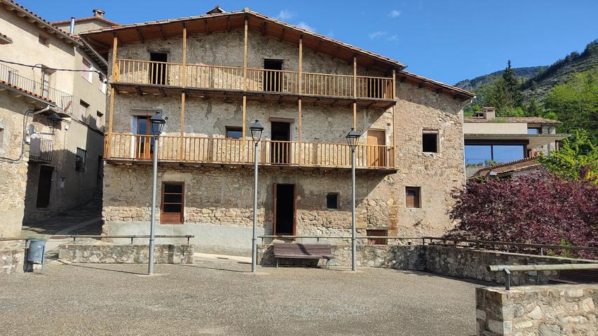 Otro - Gombrèn photo 0