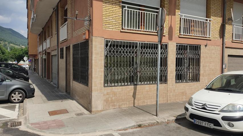 Local comercial - Ripoll photo 0