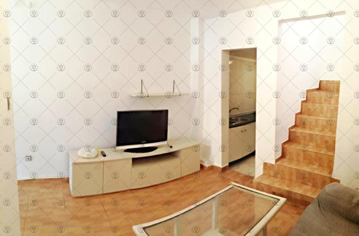 🏡 Acogedora casa en Avenida Santa Marta – Huelva Capital. photo 0