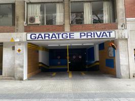 VENTA PLAZA DE PARKING PARA COCHE MEDIANO photo 0