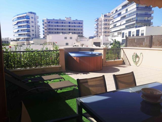 Bungalow en Arenales del Sol photo 0