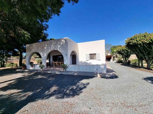 Chalet en Peña de las Águilas, Elche. photo 0