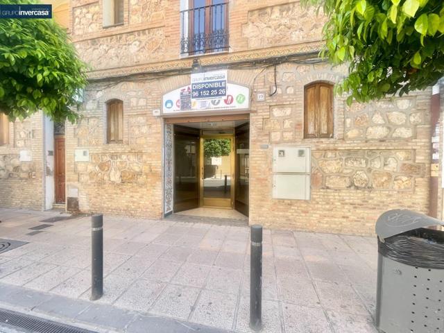 Vivienda en planta baja en edificio histórico en zona Ayuntamiento de Quart de Poblet photo 0