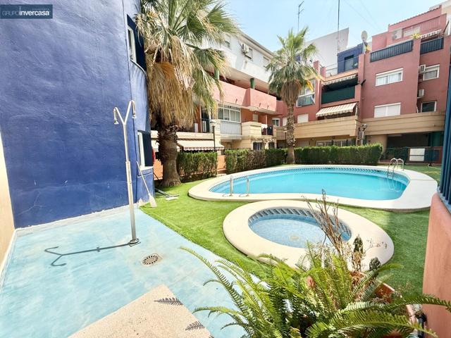 Dúplex en planta baja con piscina comunitaria en Aldaia photo 0