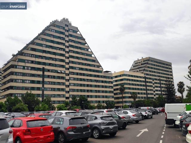 Espacioso local de 347m² en semisótano situado en zona Ciutat de les Arts i de les Ciencies (Valencia). photo 0