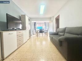 Piso con ascensor situado en zona Polideportivo photo 0