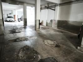 Plaza de aparcamiento en zona Gran Manzana - Primero de Mayo de Quart de Poblet photo 0