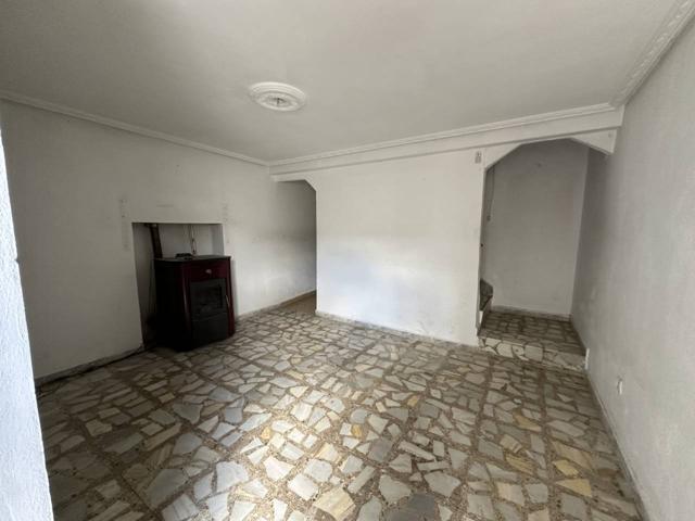 OPORTUNIDAD BANCARIA SE VENDE CASA EN RUS photo 0