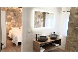 ESPECTACULAR PISO REFORMADO ZONA CAVA photo 0
