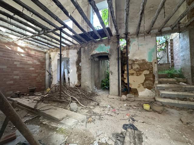 SE VENDE CASA PARA REFORMAR POR COMPLETO BARRIO SAN PEDRO photo 0