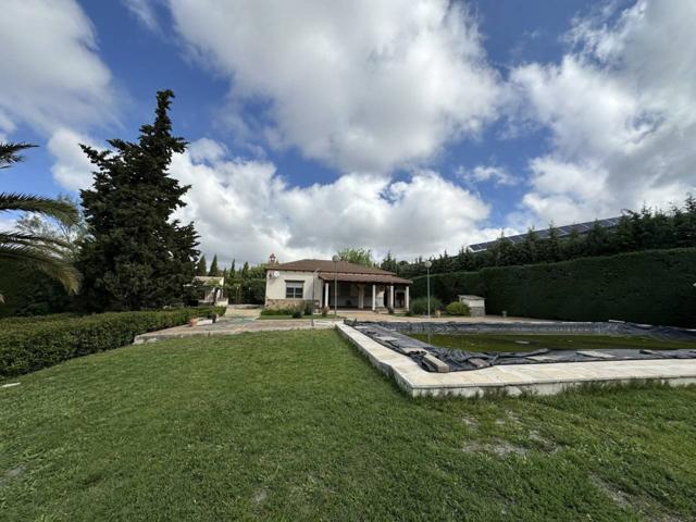 PRECIOSO CHALET ZONA HUERTAÑALDA photo 0