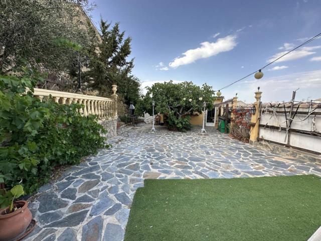 SE VENDE ESTUPENDA CASA EN JÓDAR photo 0