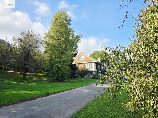 ESPECTACULAR CASA INDIVIDUAL CON JARDÍN EN PEÑACABARGA photo 0