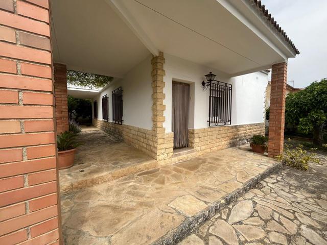 CASA INDEPENDIENTE EN ALBINYANA photo 0