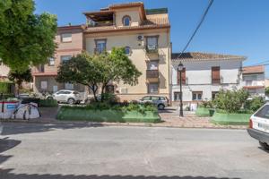 Increíble oportunidad en el centro de la Zubia photo 0