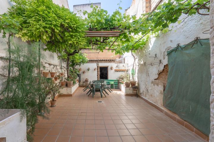 CASA PARA REFORMAR EN OGIJARES photo 0