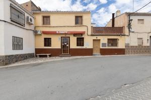 CASA ADOSADA CON ESTANCO EN FUNCIONAMIENTO Y LICENCIA EN VIGOR photo 0