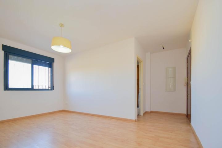 PISO DE 1 HABITACIÓN CON GARAJE Y TRASTERO photo 0