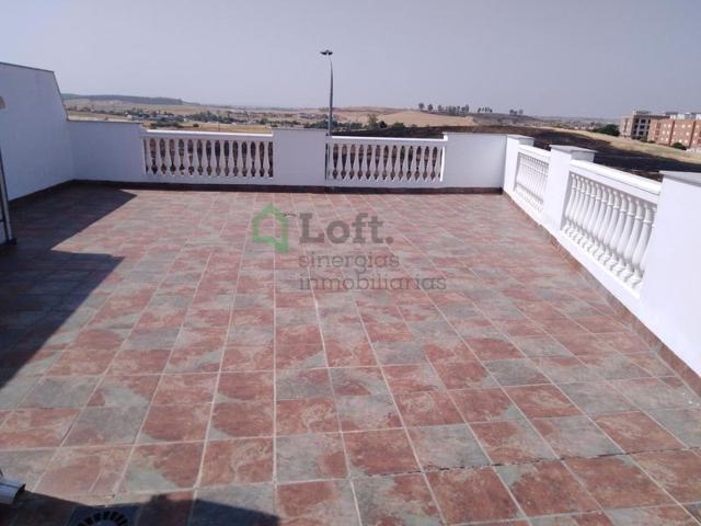 Piso En venta en Badajoz photo 0