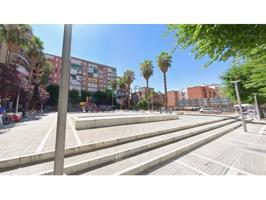 Local En venta en Badajoz photo 0